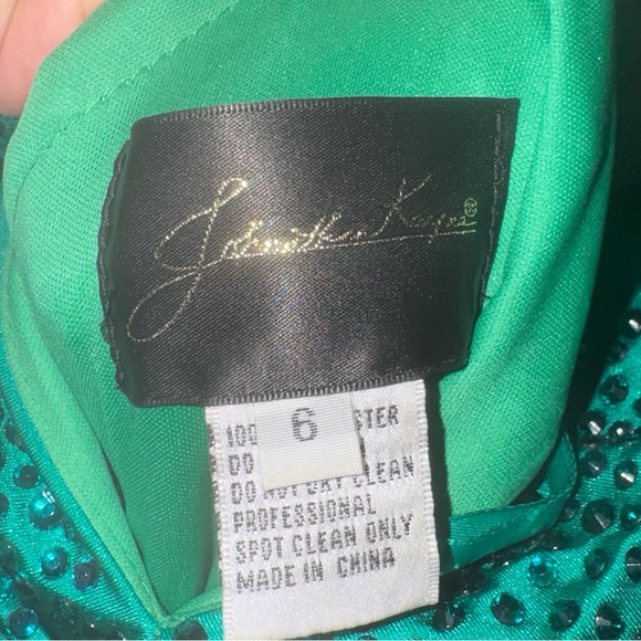 Prom dress - Picture 4 of 5